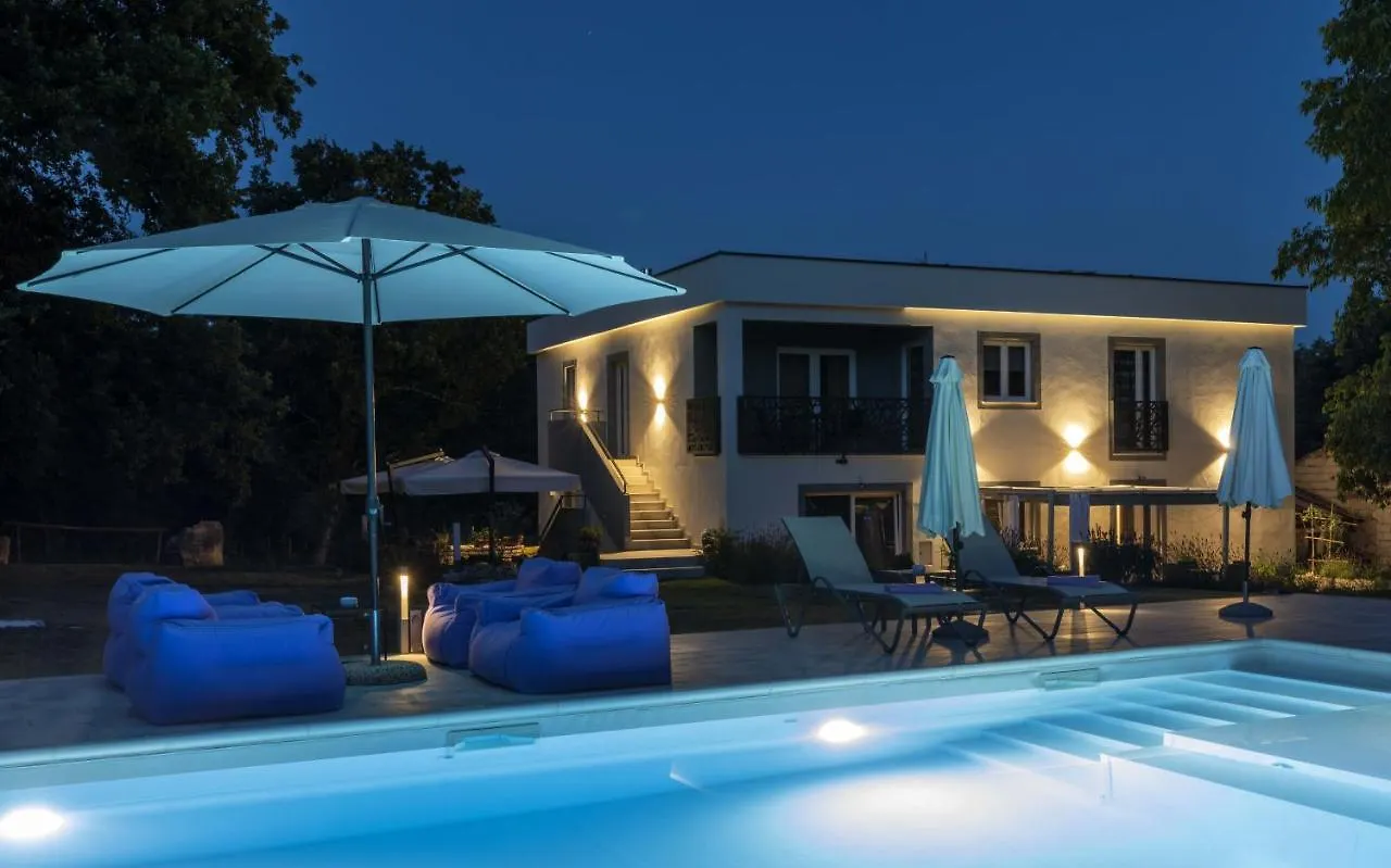Luxury Villa Cetiri Hrasta Pićan 0*,  Croazia
